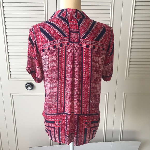 Lucky brand bandana print tie front blouse. - Picture 2 of 7